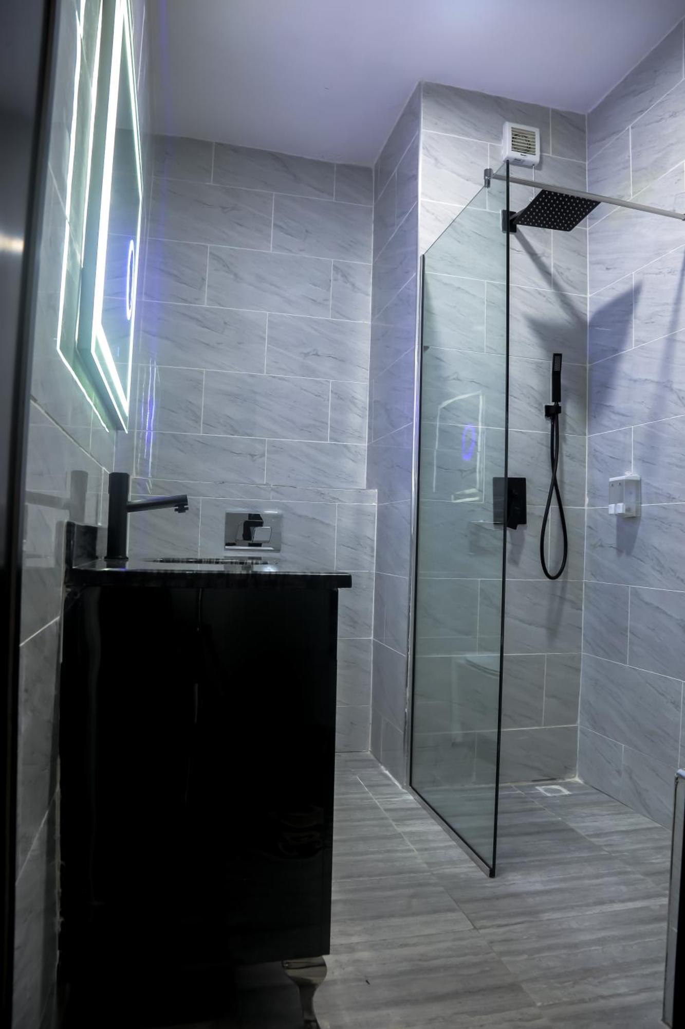 Bon Hotel Ikeja Residence Экстерьер фото