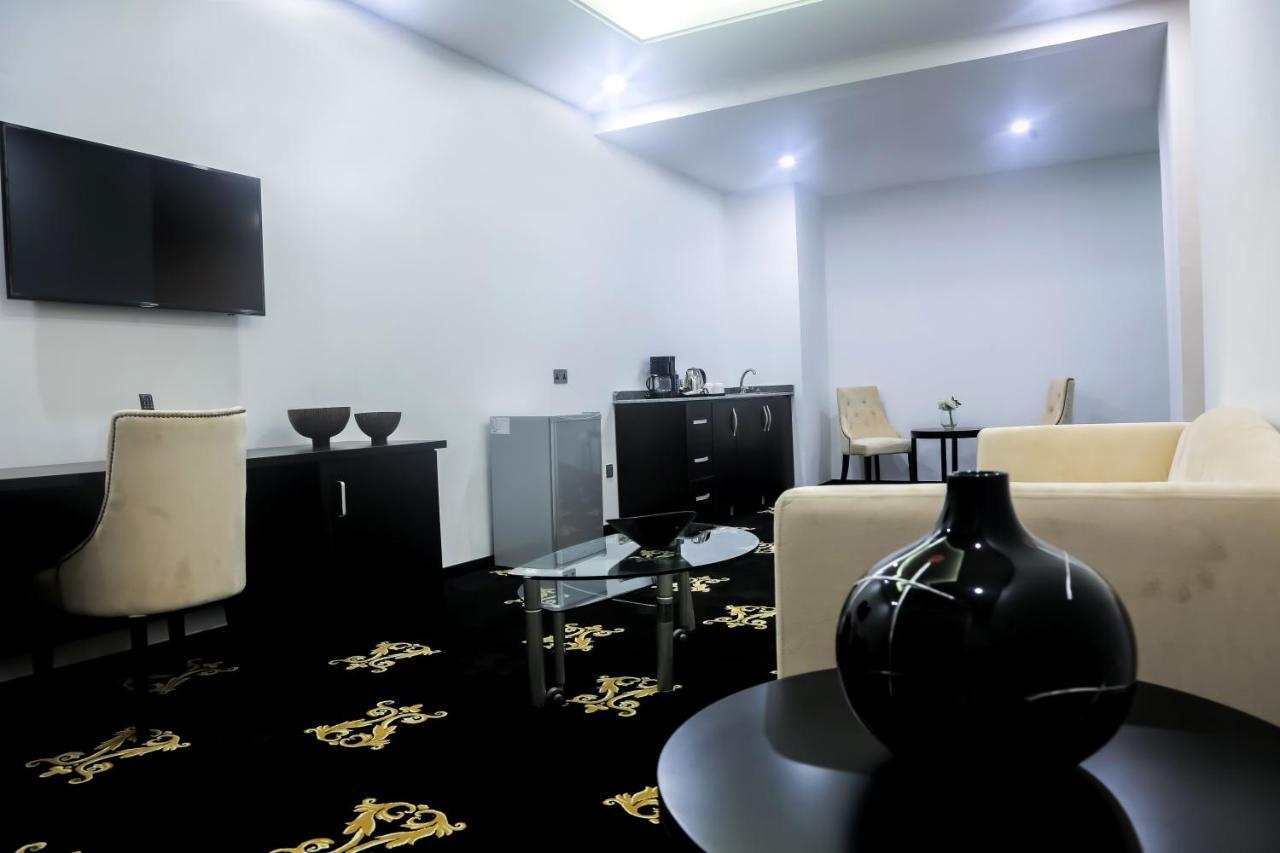 Bon Hotel Ikeja Residence Экстерьер фото