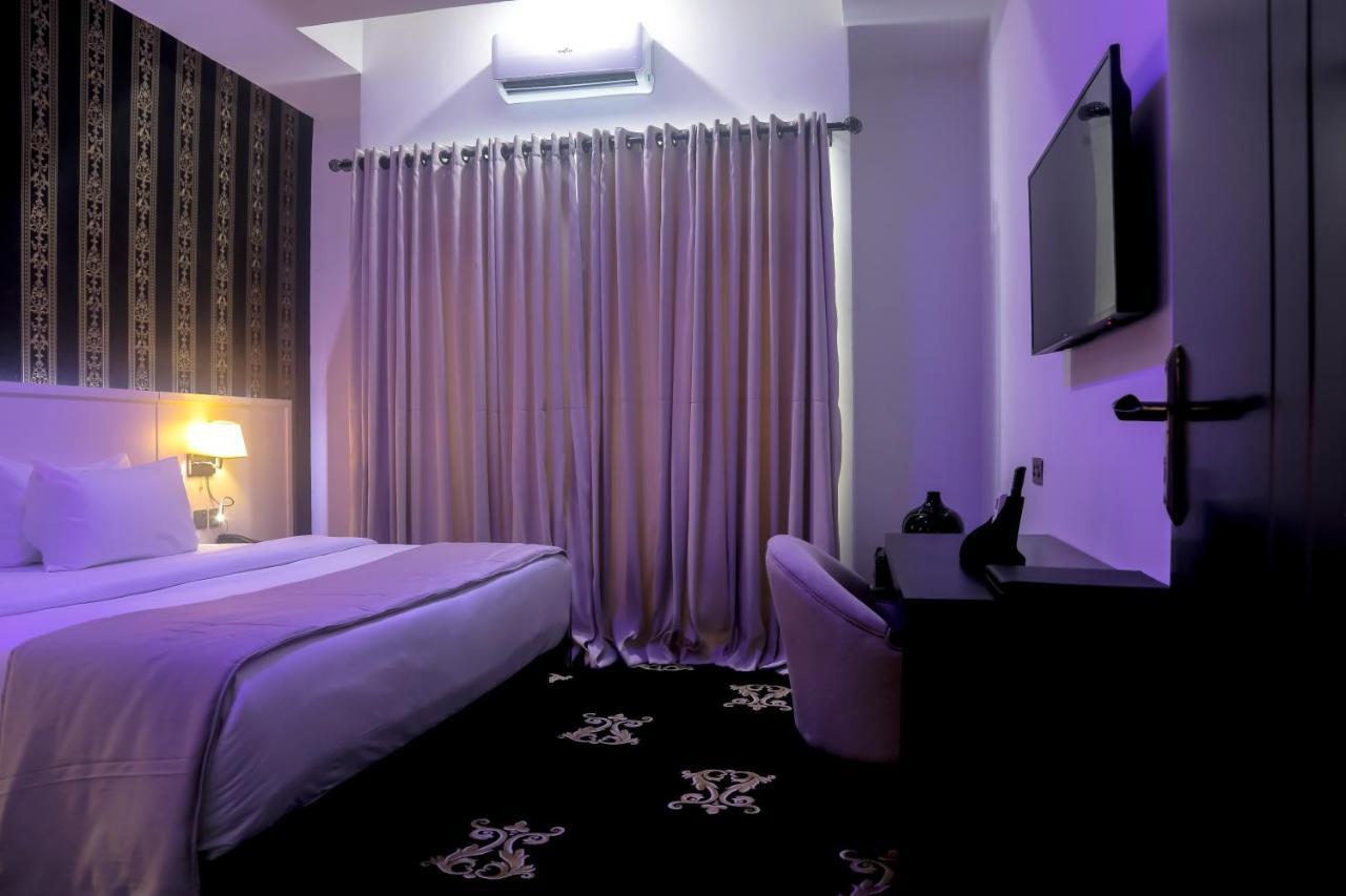 Bon Hotel Ikeja Residence Экстерьер фото