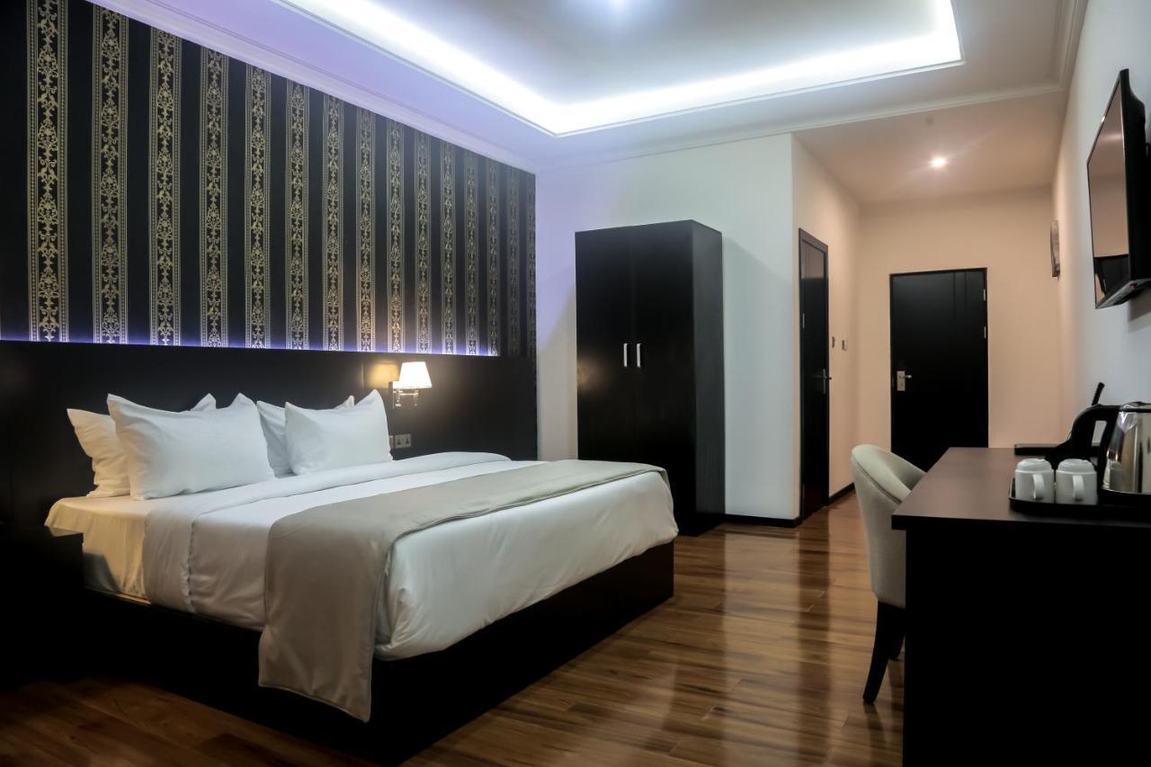 Bon Hotel Ikeja Residence Экстерьер фото